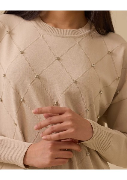 10002521711011 Önü Baklava Desenli Taşlı Kol Ucu Lastikli Soğuk Triko Tunik fiyatları