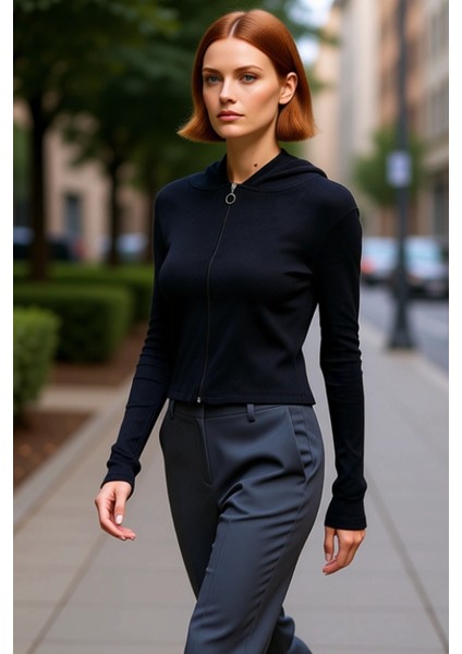 Kadın Şık Crop Kapüşonlu Yaka Slim Kalıp Örme ve Fermuarlı Fitilli Fitted Vücuda Oturan Esnek Bluz fırsatları