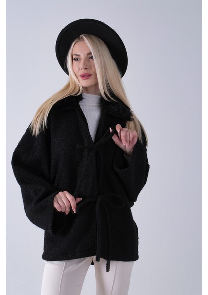 Siyah Önü Bağlama Detaylı Yakası Kürklü Panço 47122475.01 fiyatları