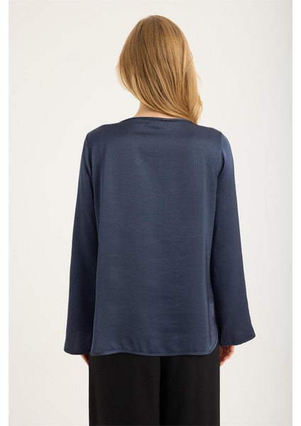 Yuvarlak Yaka Bluz indirimleri