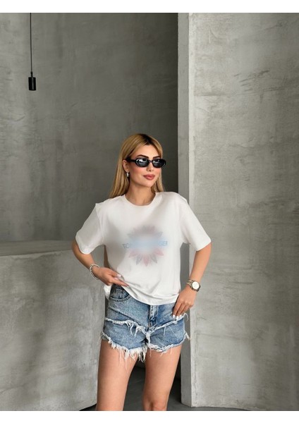 Tom Hil Taşlı Beyaz Crop T-Shirt modelleri