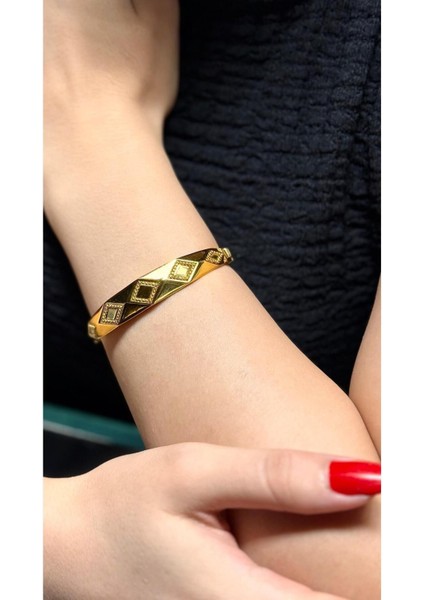 17 gr (Gram) Elmas Desenli Kelepcee 22 Ayar Altın