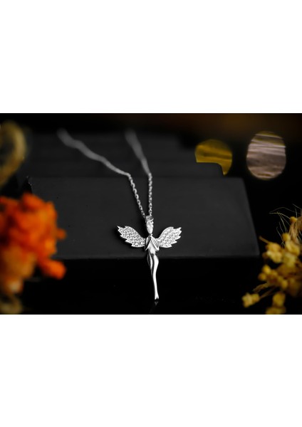 Melek Dokunuşu Kolye