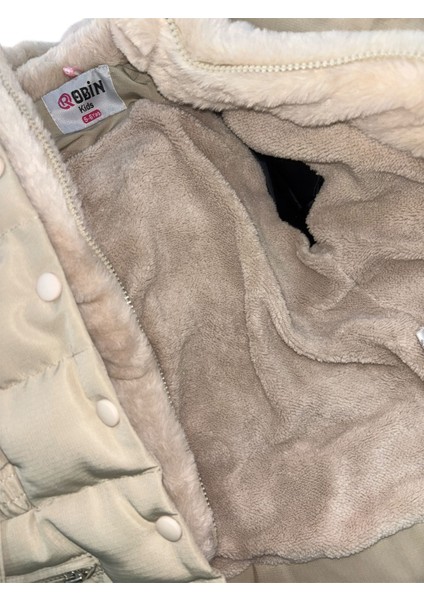 Ponponlu Kız Mont fırsatları