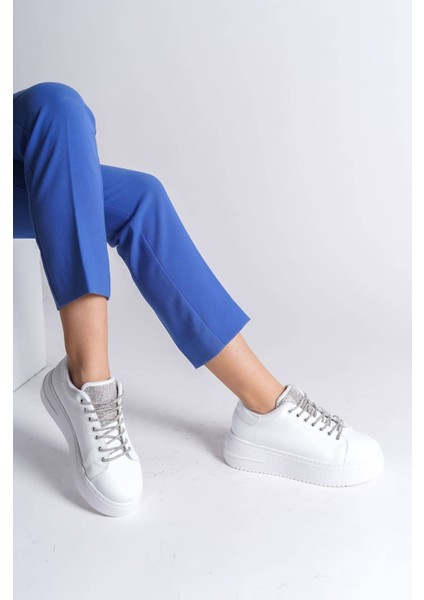 Della Bağcıklı Ortopedik Taban Taşlı Kadın Sneaker Spor Ayakkabı Cbt - Beyaz
