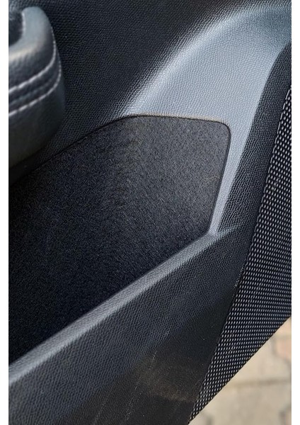 Design Opel Astra L Konfor Seti Benzinli ile Uyumlu Araç Içi Eşya Cepleri Ses Giderici Kaplama Set