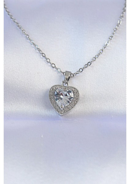 Bfs 316L Çelik Zincir Gümüş Renk Zirkon Taşlı Charm Kalp Kolye