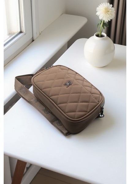 Astarlı Askılı Kapitone 4 Bölmeli Kadın El ve Omuz Çantası 111002 modelleri