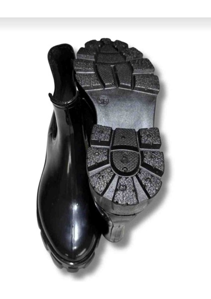 Kaydirmaz Lastikli Biek Bot indirimleri