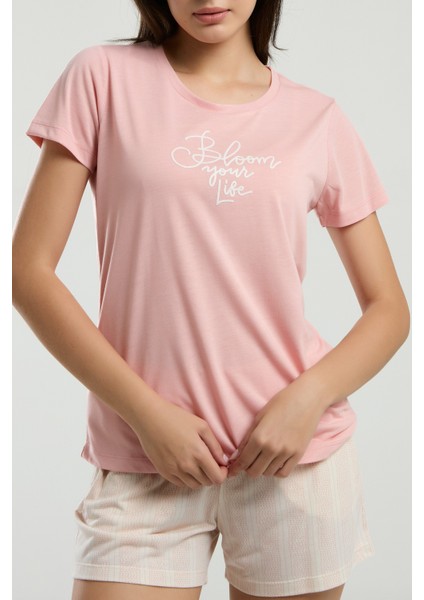 Kadın Bisiklet Yaka Kısa Kol T-Shirt Şortlu Pijama Takımı W4.A3.K3.R1K modelleri