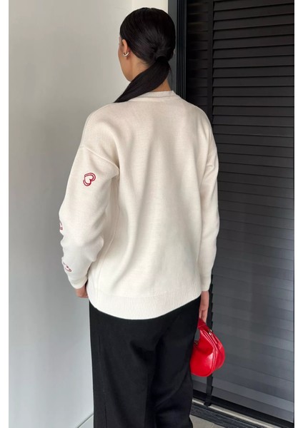 Kalp Nakışlı Kadın Triko Hırka (S-M-L Uyumludur) P-00018884 fırsatları