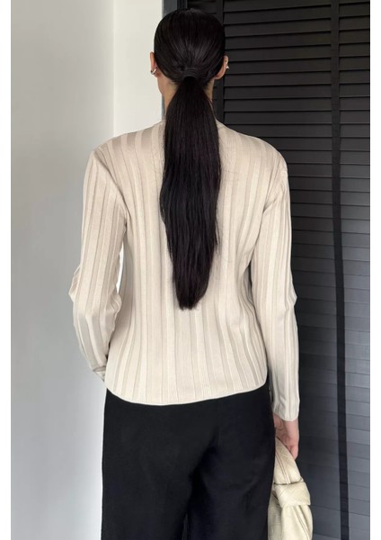 Kadın Düğme Detaylı Triko Hırka (M-L-Xl Uyumludur) P-00018886 fırsatları