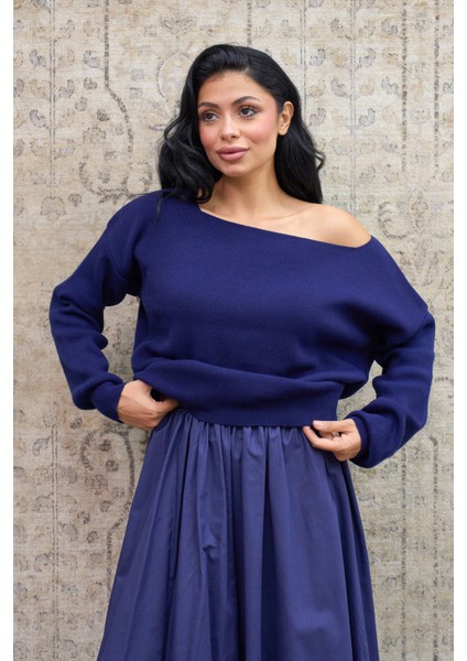 Lacivert Kayık Yaka Oversize Triko Kazak