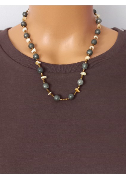 Doğal Taş Kolye ;pirit Taşı ,sedef Taşı ve Hematit Taşı ile Tasarlanmıştır. fiyatları