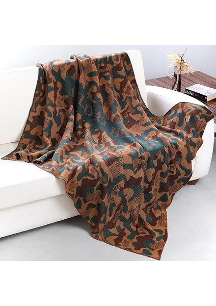 Kamuflaj Desen Örgü Battaniye – Akrilik, Dayanıklı, Doğada ve Evde Kullanıma Uygun Kamp Battaniyesi modelleri