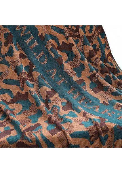 Kamuflaj Desen Örgü Battaniye – Akrilik, Dayanıklı, Doğada ve Evde Kullanıma Uygun Kamp Battaniyesi indirimleri