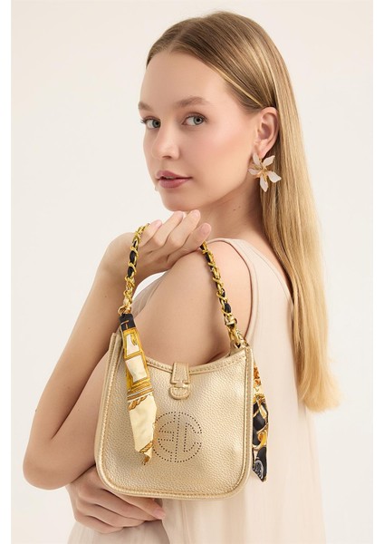 Mini Fularlı Çanta