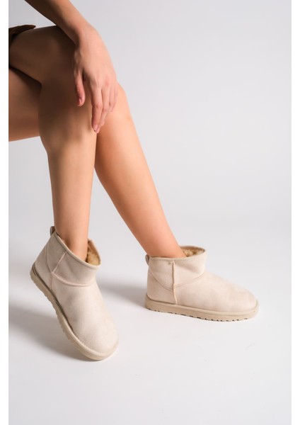 Jolıe Bağcıksız Düz Taban Içi Kürklü Kısa Süet Kadın Bot Skt - Krem