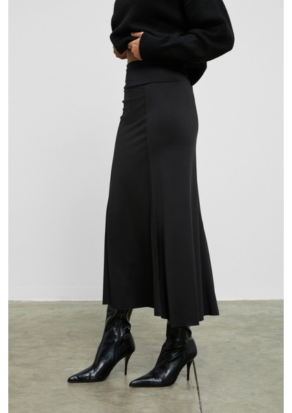 Jeveux Kadın Esnek Kumaşlı Dikiş Detaylı Uzun Siyah Etek indirimleri