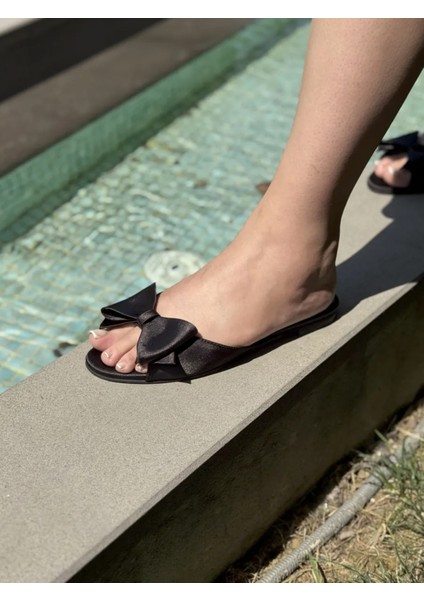 Cındy Düz Terlik Saten Şık ve Rahat Büyük Numara