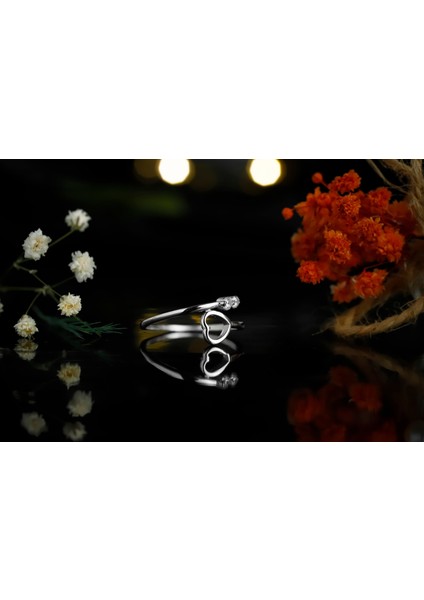 Aşkın Izinde Yüzük