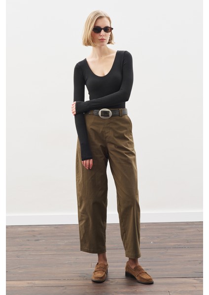 Barrel Pantolon Haki modelleri