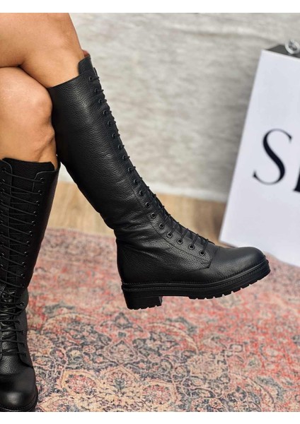 Varn Bağcıklı ve Fermuarlı Hakiki Deri Siyah Kadın Çizme fiyatları