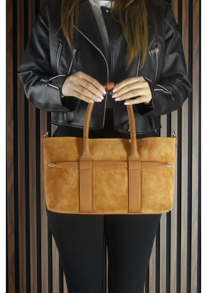 Taba Hakiki Dana Süet Fermuarlı Üç Bölmeli Iç Cepli Askılı Orta Boy Günlük Omuz Çantası