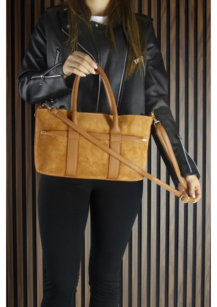 Taba Hakiki Dana Süet Fermuarlı Üç Bölmeli Iç Cepli Askılı Orta Boy Günlük Omuz Çantası