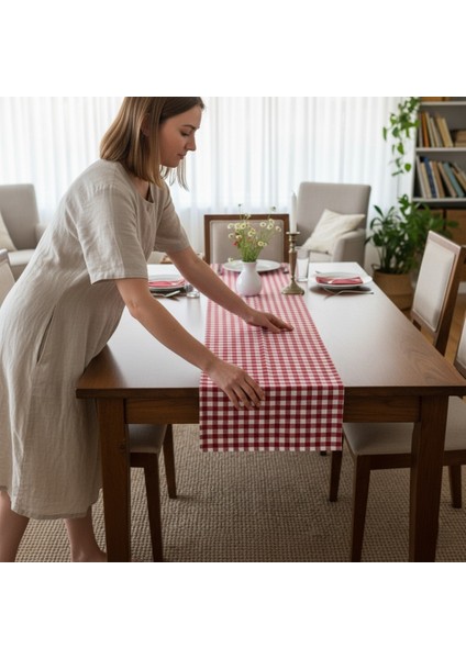 Kırmızı Beyaz Pötikare Runner Masa Örtüsü 35X200 cm modelleri