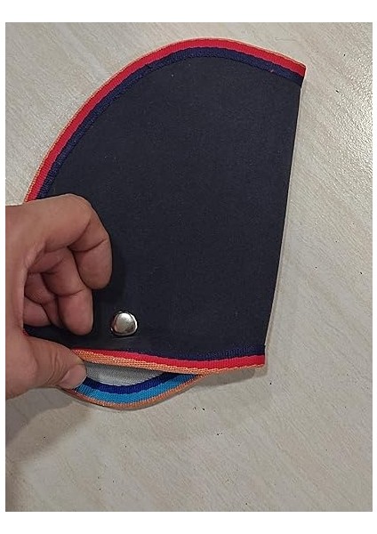 Çocuk Emniyet Kemeri Düzenleyici ve Tutucu Emniyet Kemer Pedi,boyun Kesme Önleyici,çocuk Emniyet Kemer Rahatlatıcı,oto Kemer Kılıfı,yüksek Kaite(Antrasit Renk)(Kırmızı Kenarlı) fırsatları