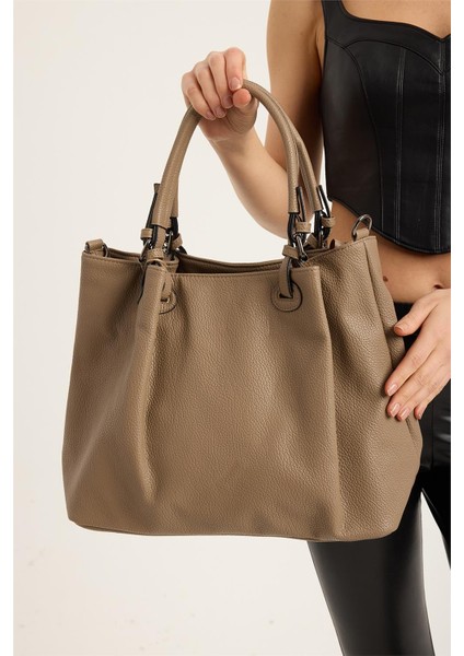 Tokalı Saplı Çanta fırsatları