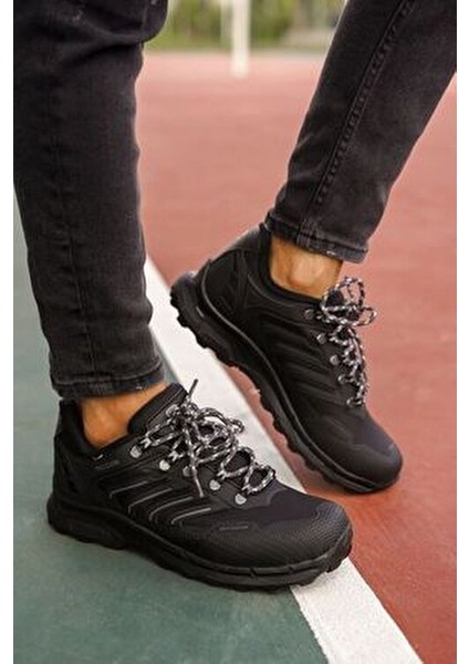 Siyah 3D Rubber Trekking Ayakkabı Düz Tabanlı Koku Yapmayan İç Astar 00128060