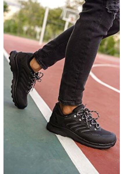 Siyah 3D Rubber Trekking Ayakkabı Düz Tabanlı Koku Yapmayan İç Astar 00128060