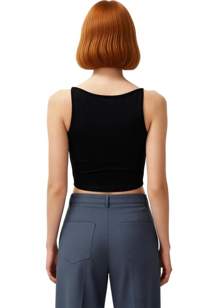 Kadın Beyaz Kayık Yaka Fitted Crop Bluz Viskon Ribana Dokuma Tipi Ince Askılı Günlük Kullanıma Uygun fırsatları