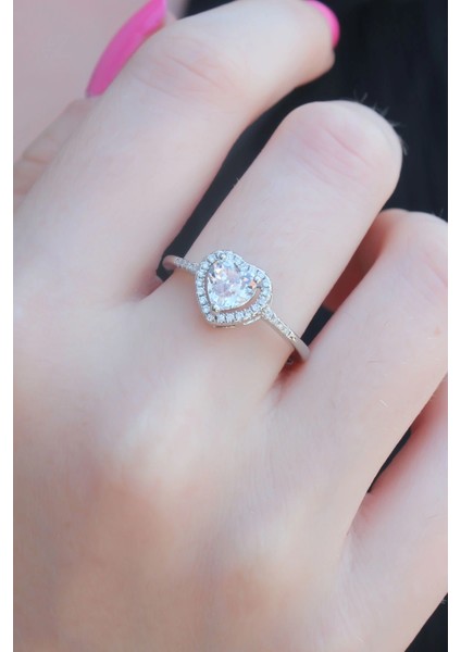 Bfs Gümüş Renk Zirkon Taşlı Kalp Model Charm Pirinç Kadın Yüzük