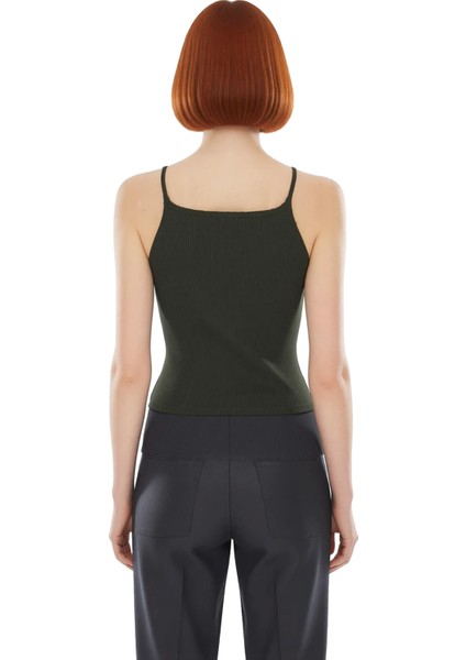 Kadın Ince Askılı Halter Yaka Triko Bluz Şık ve Rahat Bir Seçenek Kaliteli Şık Rahat Modern fiyatları