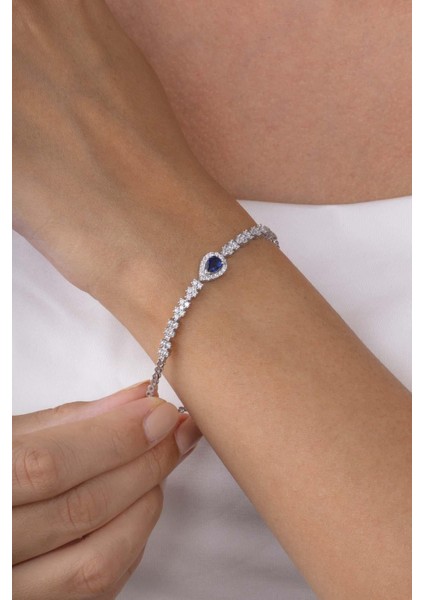 Safir Taşlı Damla Motifli Rodyum Kaplama Gümüş Bileklik fiyatları