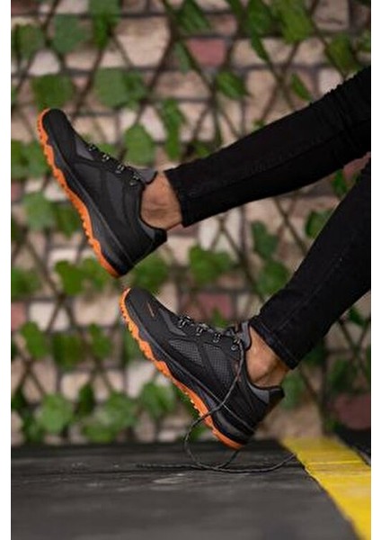 Trekking Ayakkabı Kısa Topuklu Koku Yapmayan İç Astar ile Rahat Kullanım