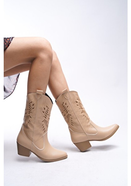 Kadın Çizme Vegan Malzemeden Şık Tasarım 6 cm Topuk Yüksekliği ile Rahat Kullanım