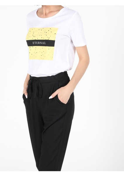 Regular Fit Bisiklet Yaka Örme Kadın Beyaz Kısa Kol Tişört modelleri