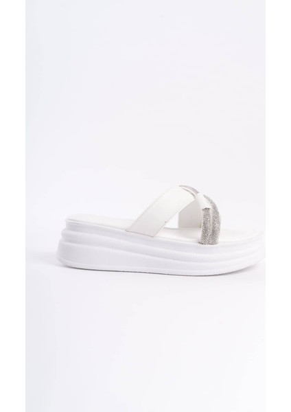 Ruby Düz Topuklu Taşlı Çapraz Şeritli Kalın ve Ortopedik Taban Kadın Terlik Cbt - Beyaz indirimleri