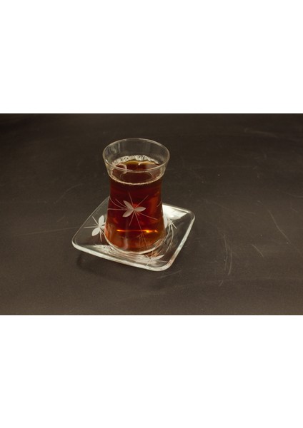 Kesme Kelebek Desenli Heybeli Çay Takımı