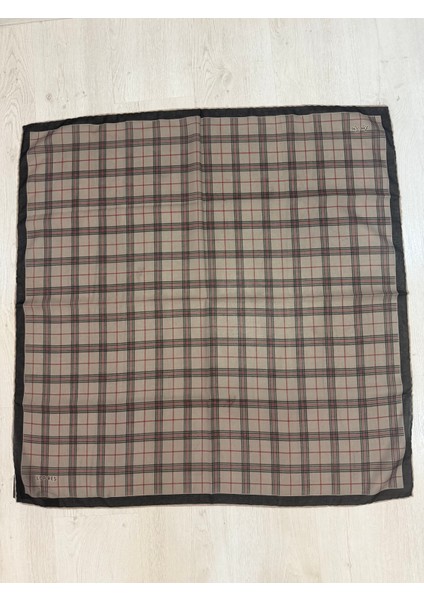 Gri Ekoseli Kare Eşarp Pamuklu