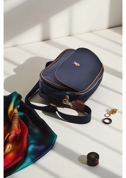 Astarlı Askılı 3 Bölmeli El ve Omuz Çantası 111003 modelleri