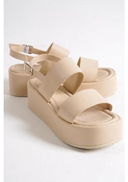 Kadın Suni Deri Dolgu Topuklu Sandalet 6 cm Yükseklik ve Kalın Bant Özelliği