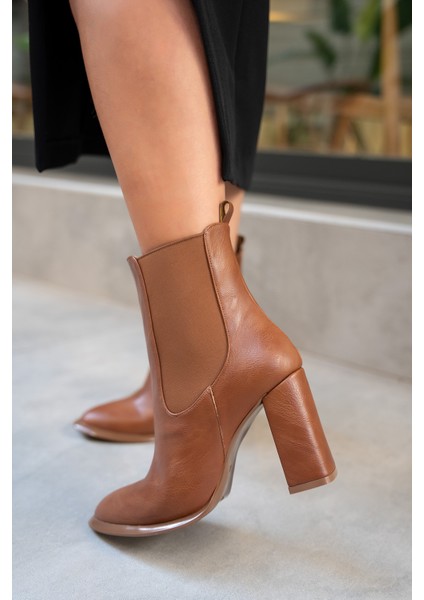 Letotaba Deri Lastikli Topuklu Bot fırsatları