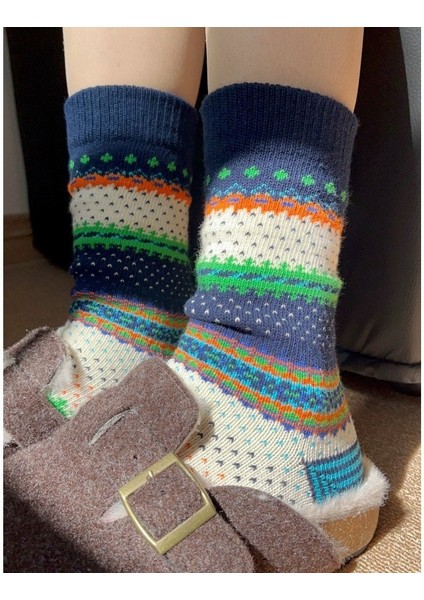 Kadın Çorapları Kalın Çizgi Haki Retro Etnik Tarzı Ins Trend Orta Bozul Yığın Çorapları (Yurt Dışından) fırsatları