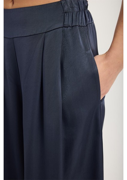 Bol Kesim 2 Cepli Pantolon fırsatları