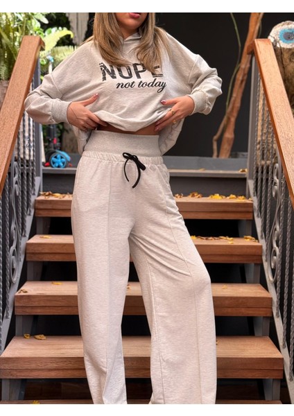 Kadın Yüksek Bel Bol Paça Palazzo Gri Baskılı Kapüşonlu Konfor Modeli Spor Eşofman Takımı fiyatları